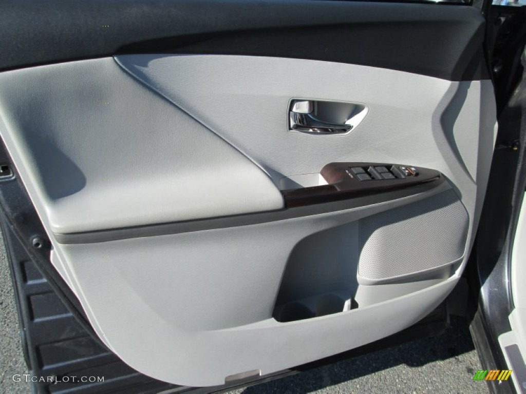 2011 Venza I4 AWD - Magnetic Gray Metallic / Light Gray photo #12