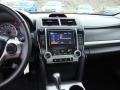 Super White - Camry SE Photo No. 14
