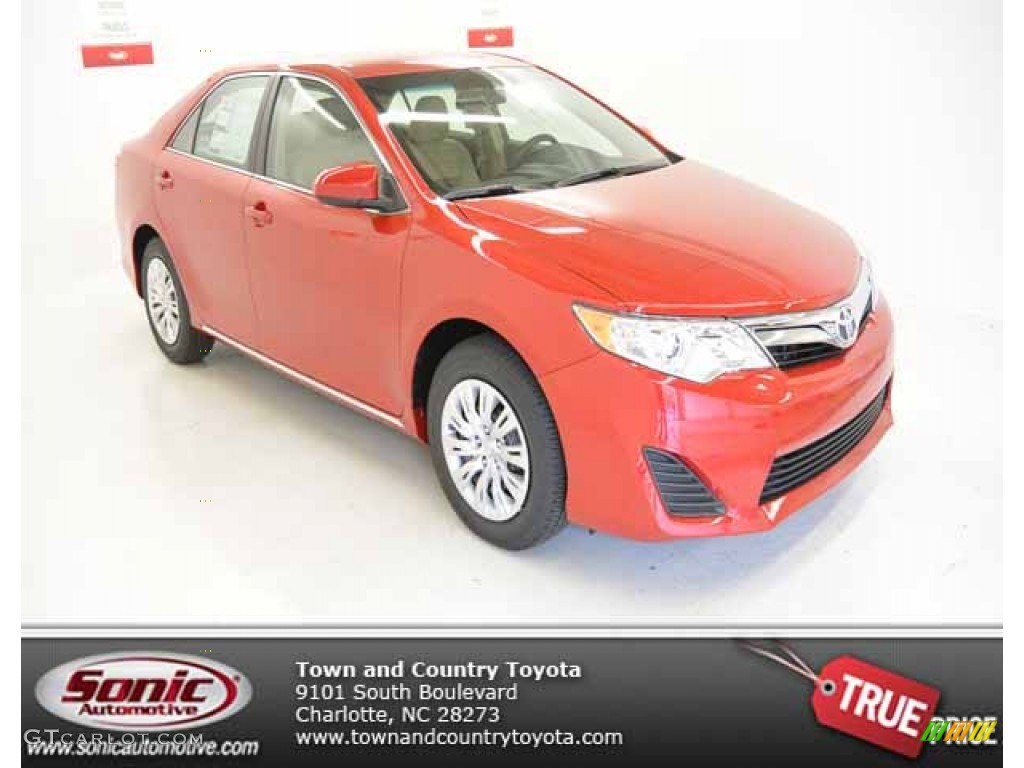 2014 Camry LE - Barcelona Red Metallic / Ivory photo #1