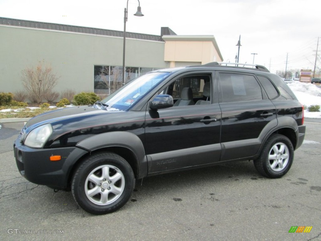 Obsidian Black Hyundai Tucson