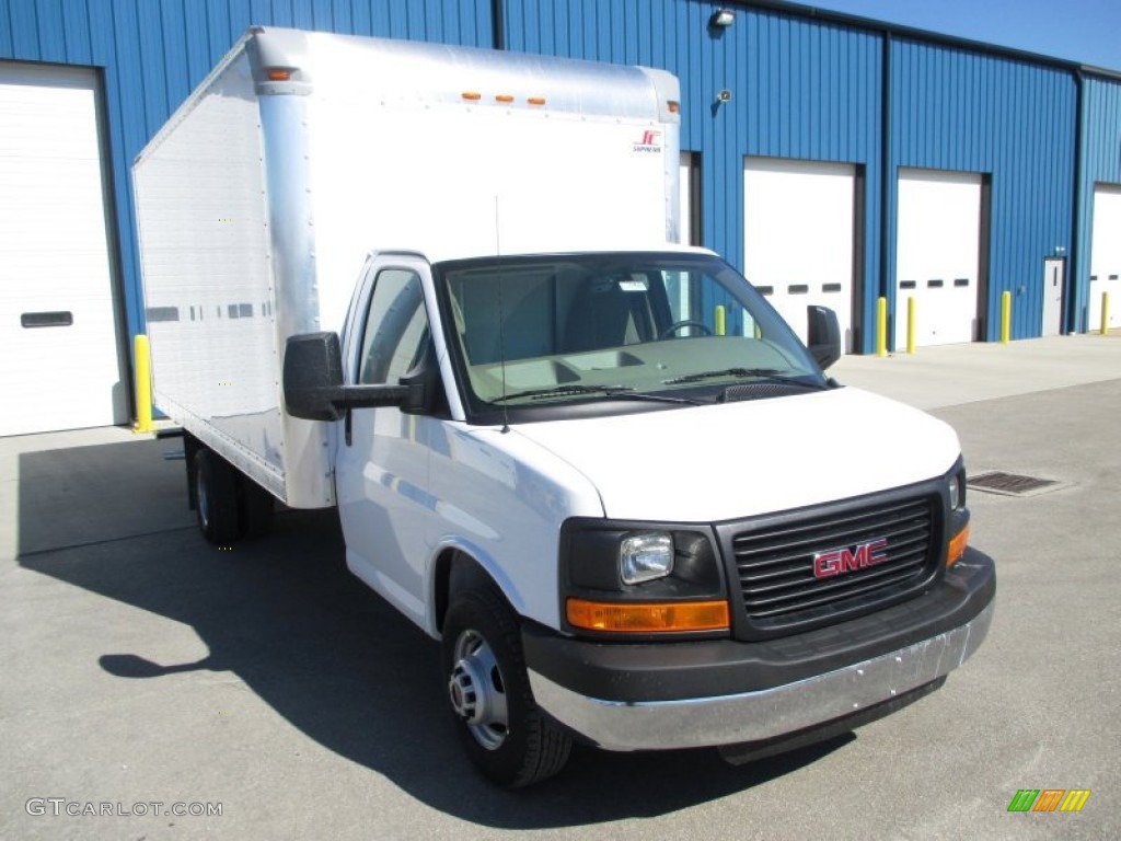 2014 Savana Cutaway 3500 Commercial Moving Truck - Summit White / Neutral photo #2