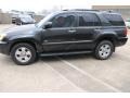 Black - 4Runner SR5 Photo No. 5