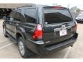 Black - 4Runner SR5 Photo No. 7