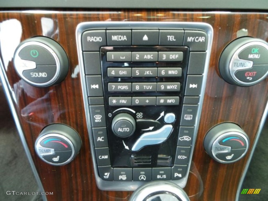 2015 Volvo V60 T5 Drive-E Controls Photo #91002897