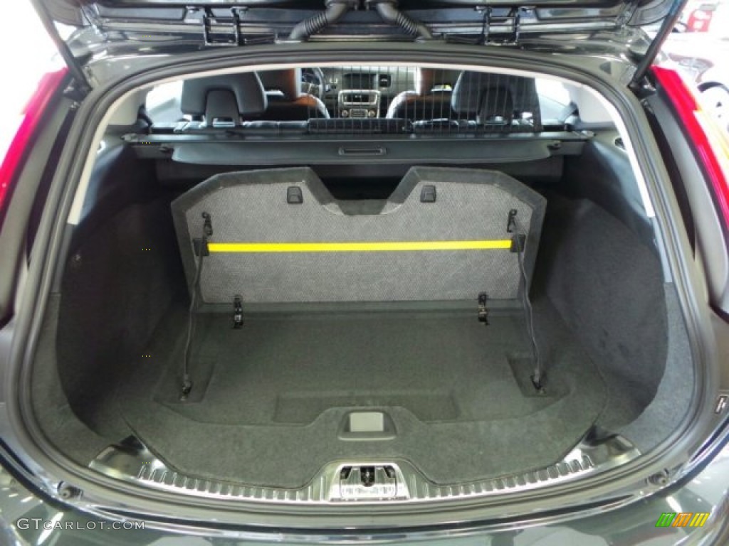 2015 Volvo V60 T5 Drive-E Trunk Photo #91002927