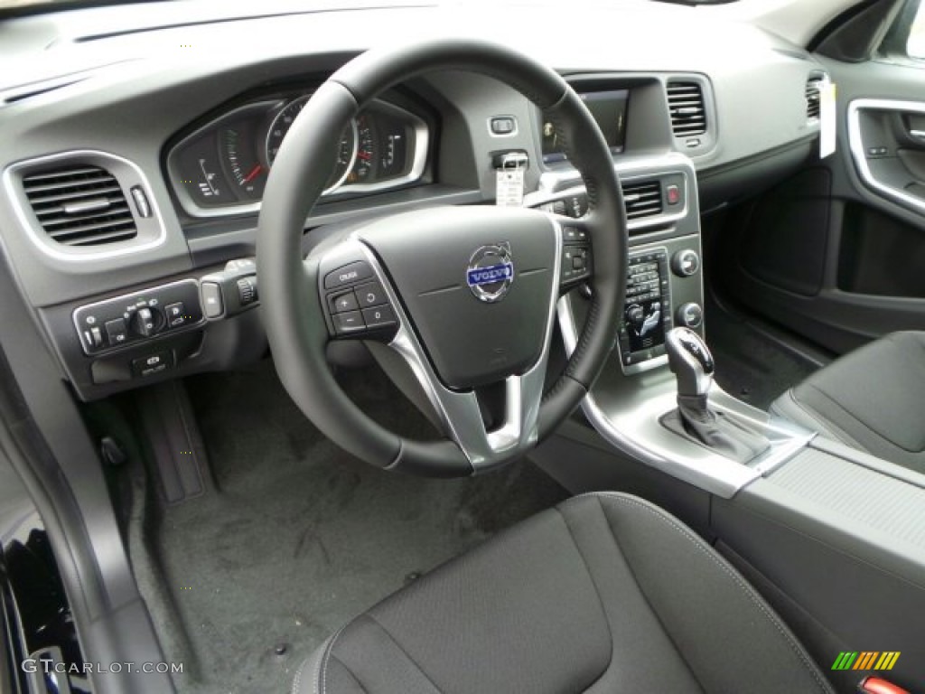 R-Design Off-Black/Anthracite Interior 2015 Volvo V60 T5 Drive-E Photo #91002981