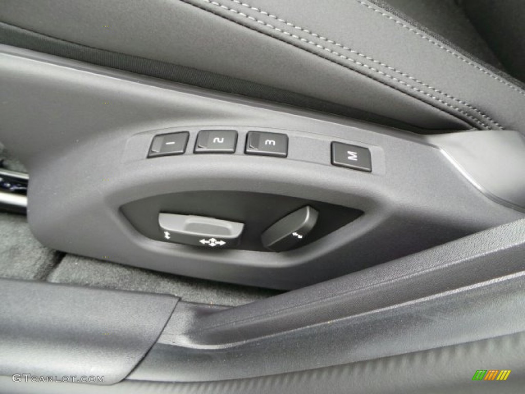 2015 Volvo V60 T5 Drive-E Controls Photo #91002987