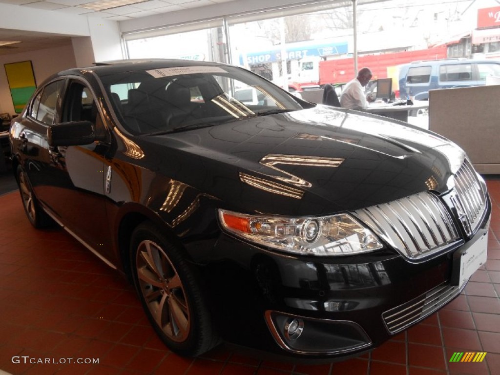 Black Lincoln MKS