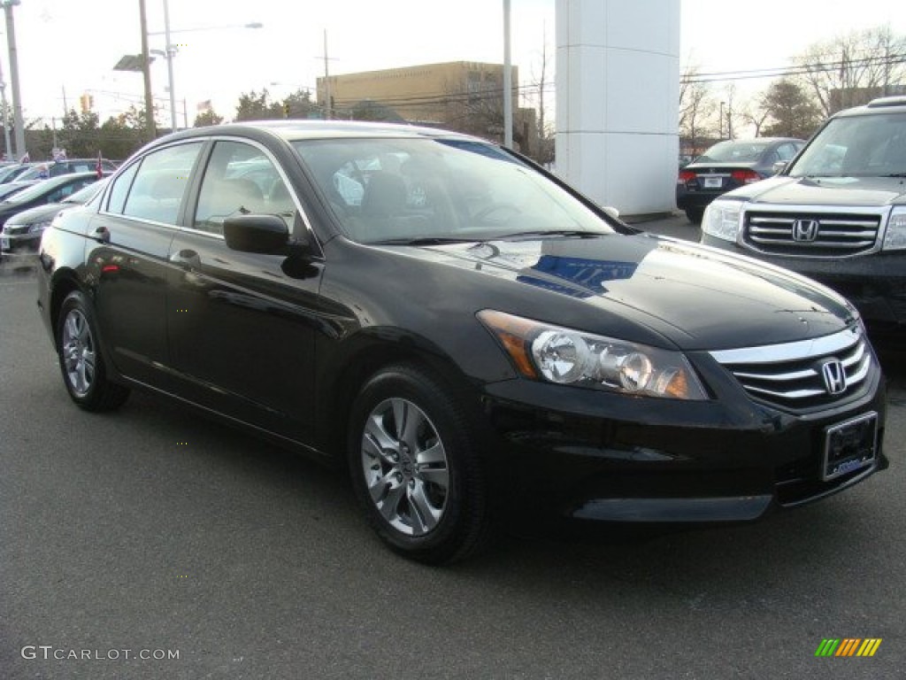 2011 Accord LX-P Sedan - Crystal Black Pearl / Ivory photo #1