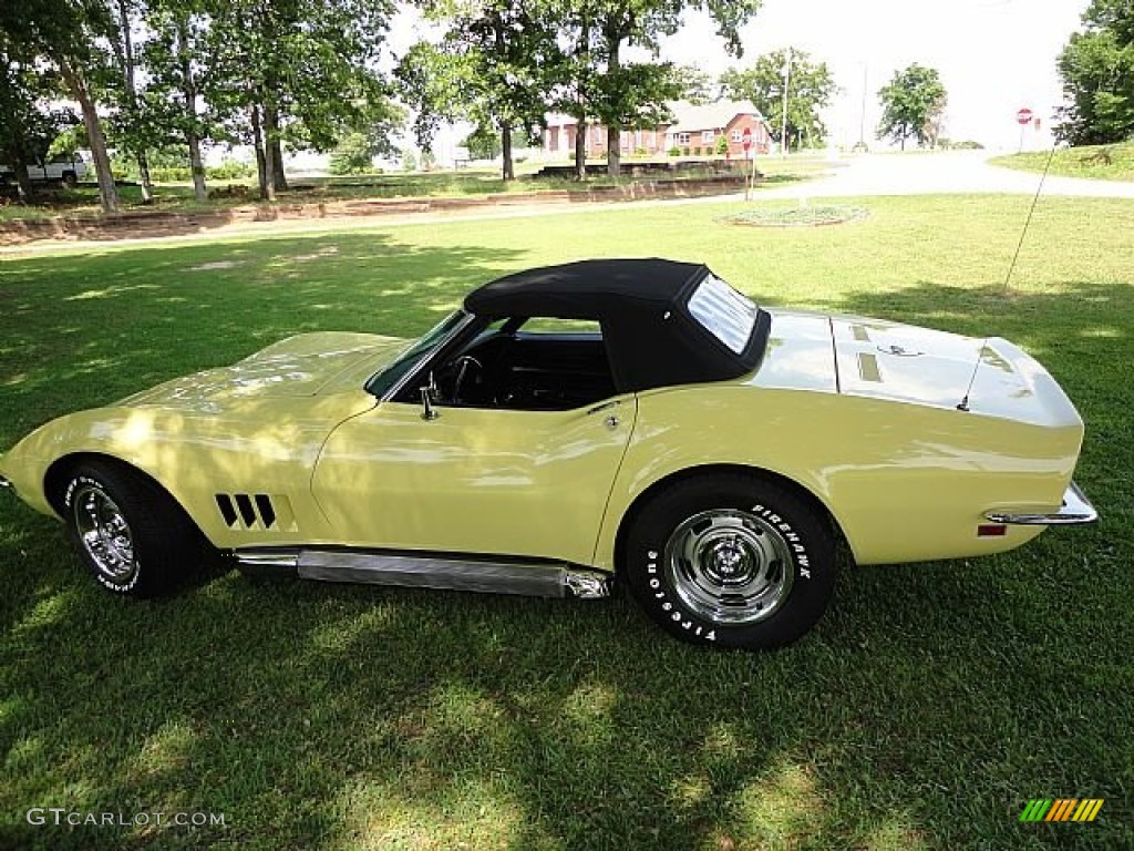 Safari Yellow 1968 Chevrolet Corvette Convertible Exterior Photo #91005213