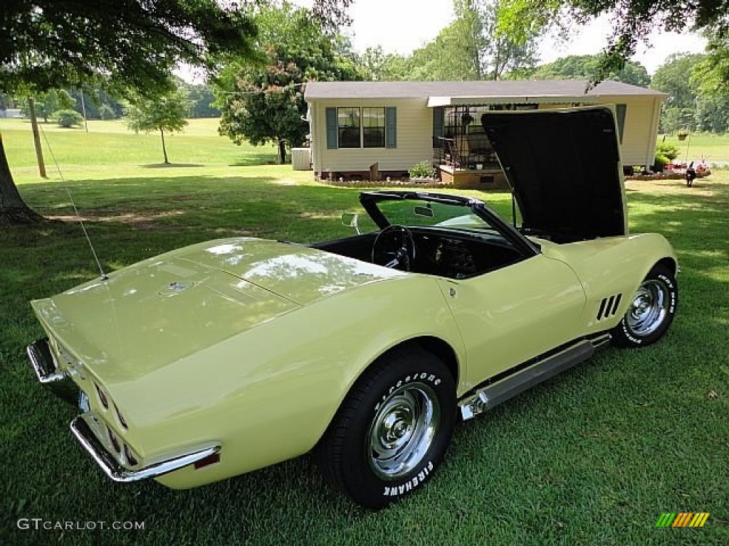 1968 Corvette Convertible - Safari Yellow / Black photo #4
