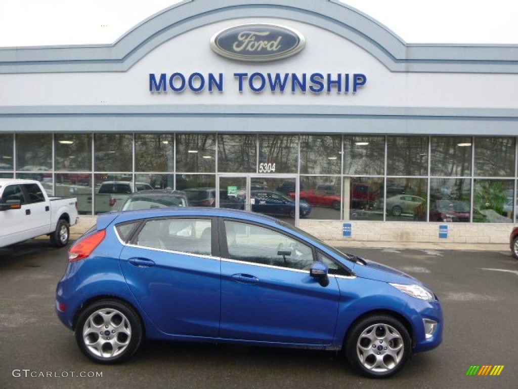 2011 Fiesta SES Hatchback - Blue Flame Metallic / Cashmere/Charcoal Black Leather photo #1