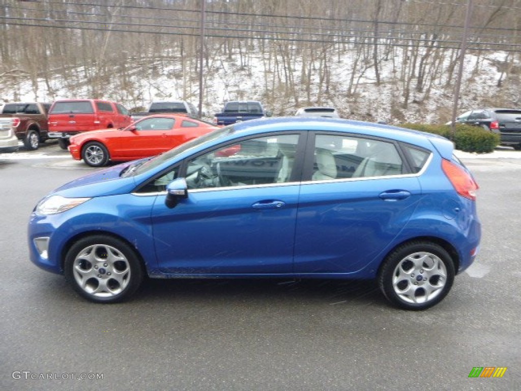 2011 Fiesta SES Hatchback - Blue Flame Metallic / Cashmere/Charcoal Black Leather photo #5