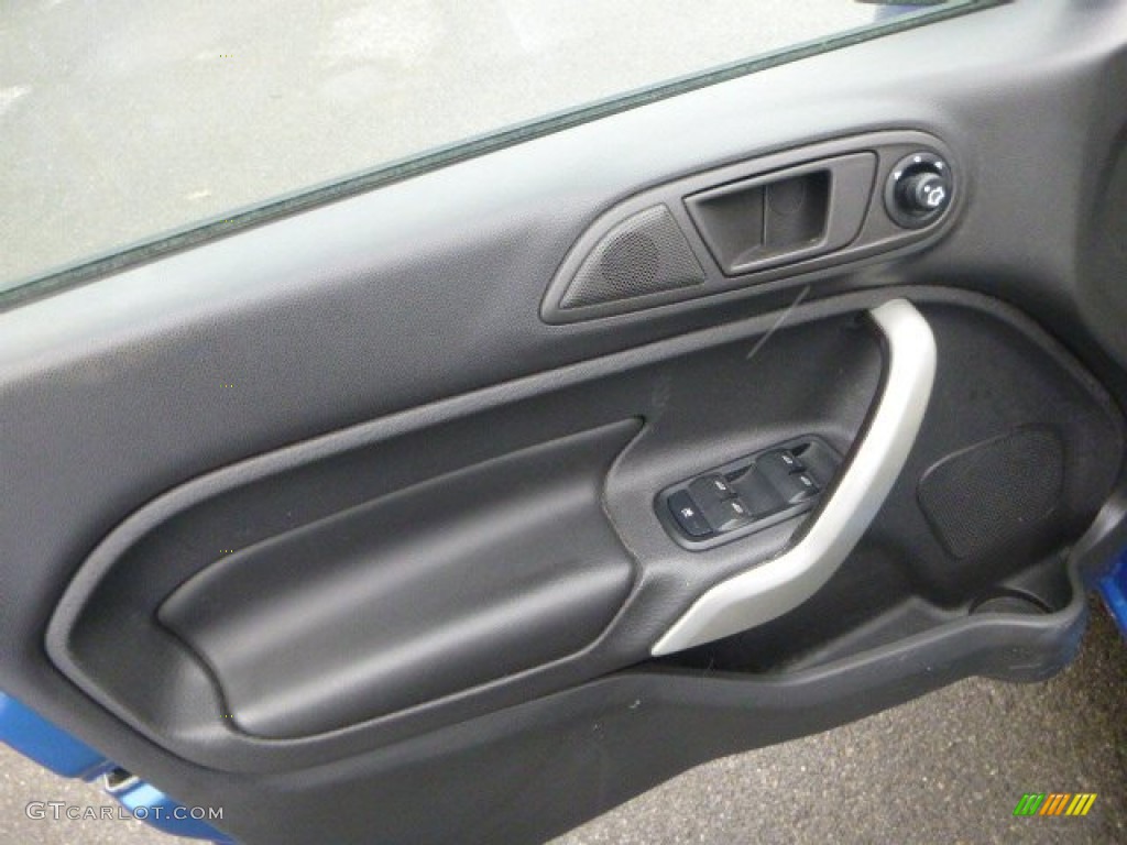 2011 Fiesta SES Hatchback - Blue Flame Metallic / Cashmere/Charcoal Black Leather photo #19