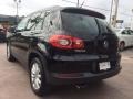 Deep Black Metallic - Tiguan SE Photo No. 3