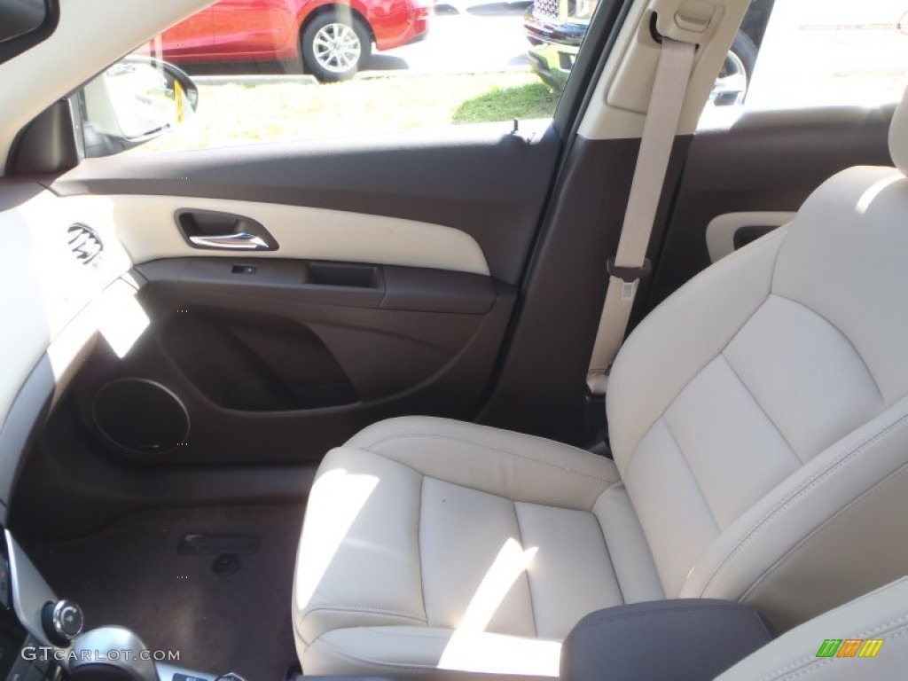2014 Cruze LTZ - Rainforest Green Metallic / Cocoa/Light Neutral photo #17