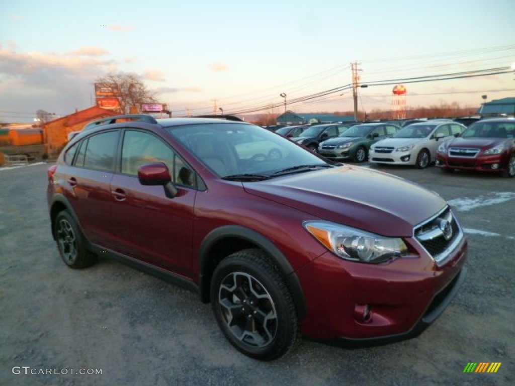 2014 XV Crosstrek 2.0i Limited - Venetian Red Pearl / Ivory photo #1