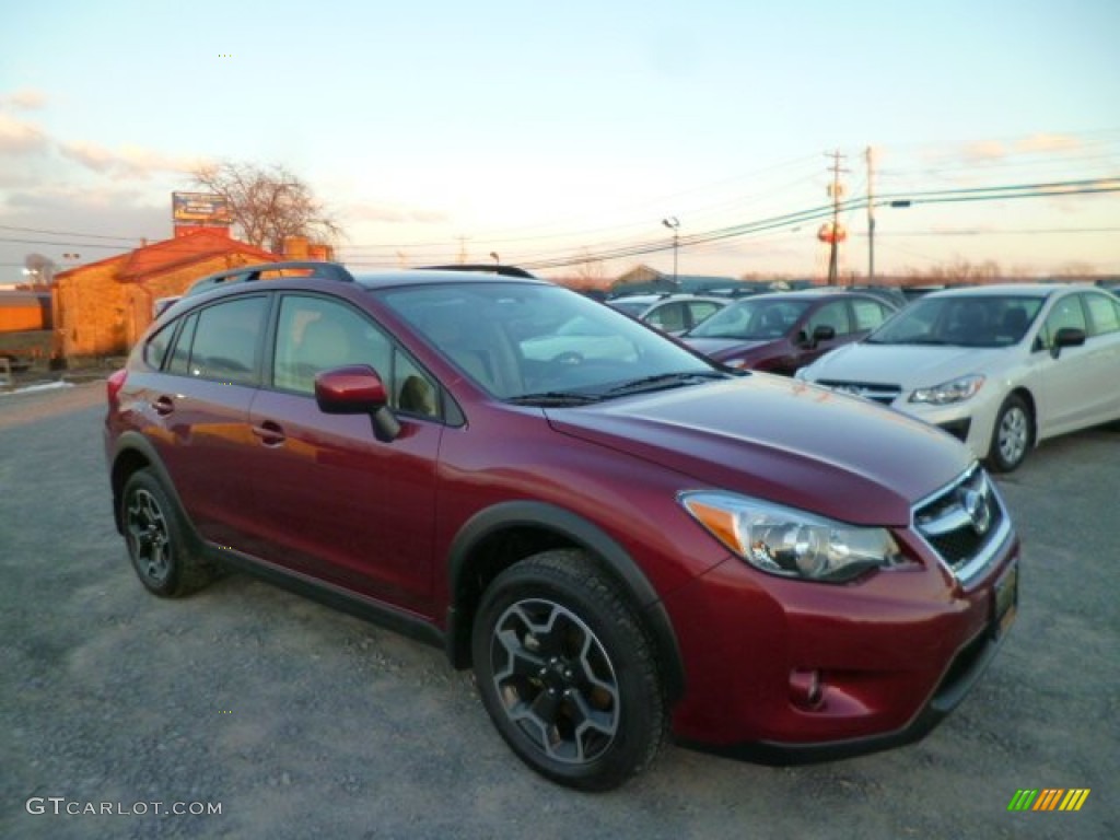 2014 XV Crosstrek 2.0i Premium - Venetian Red Pearl / Ivory photo #1