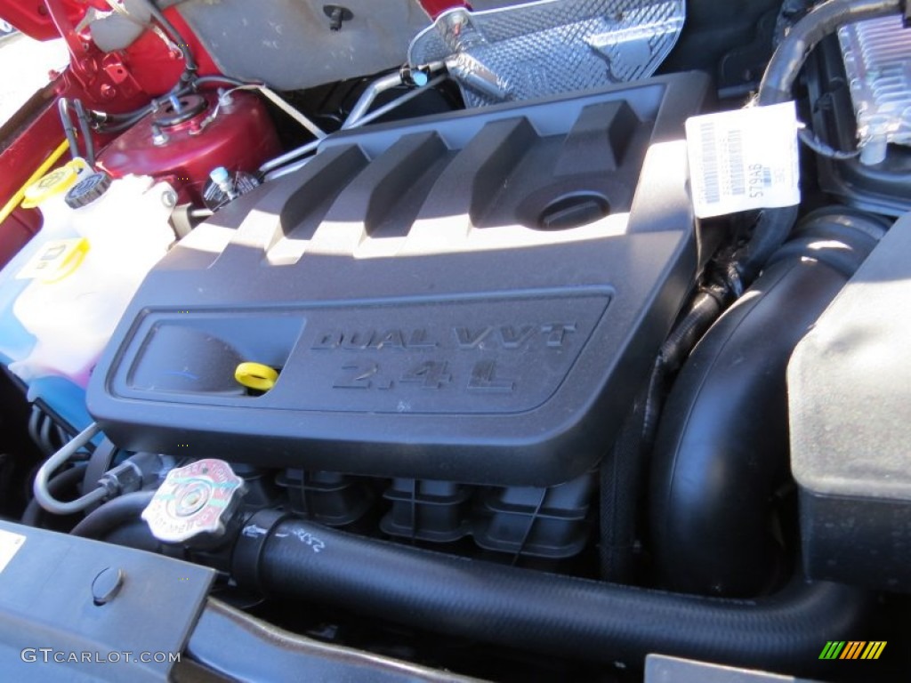 2014 Jeep Compass Limited Engine Photos