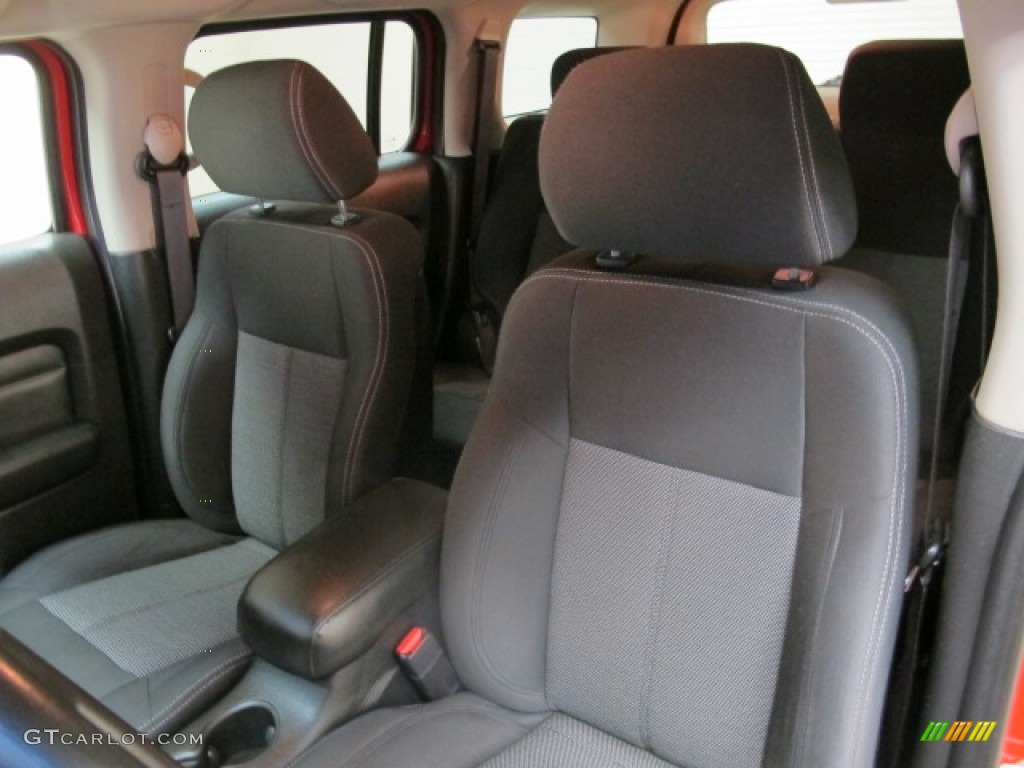 2006 Hummer H3 Standard H3 Model Front Seat Photo #91019471