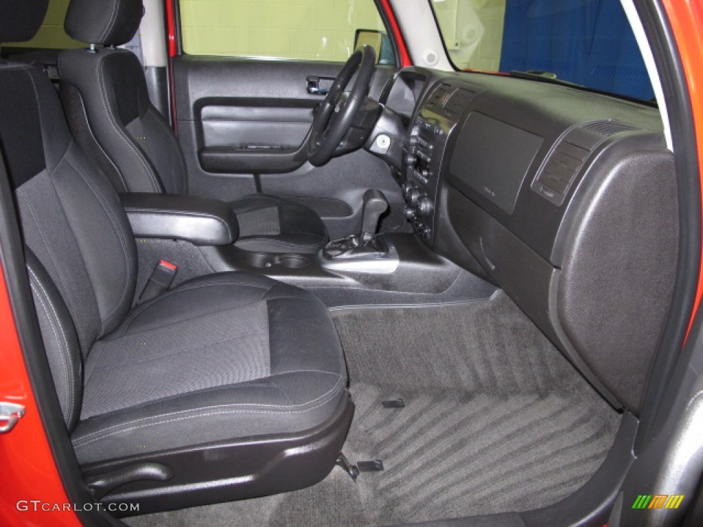 2006 Hummer H3 Standard H3 Model Front Seat Photo #91019570