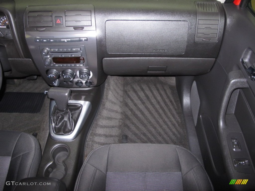 2006 Hummer H3 Standard H3 Model Ebony Black Dashboard Photo #91019633