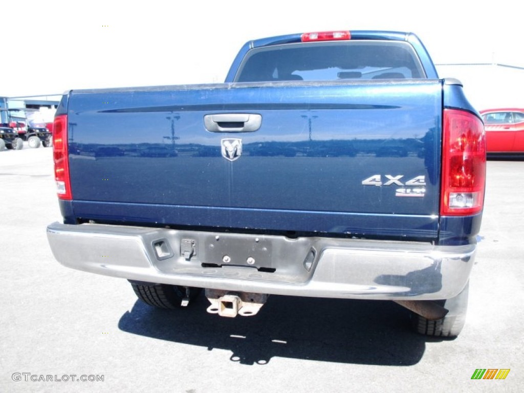 2005 Ram 1500 ST Quad Cab 4x4 - Patriot Blue Pearl / Dark Slate Gray photo #23