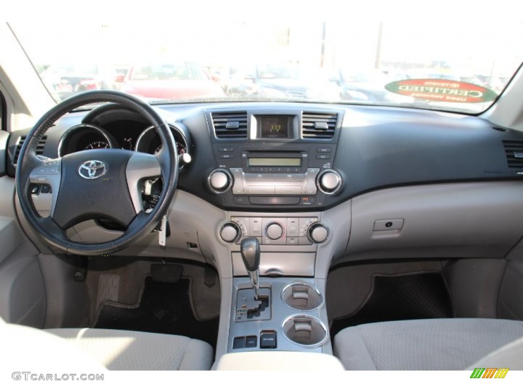 2010 Highlander V6 - Magnetic Gray Metallic / Ash photo #11