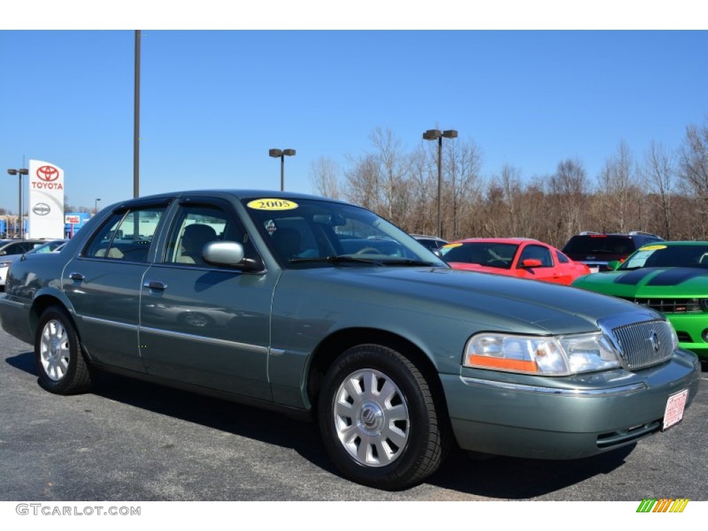 2005 Grand Marquis LS - Light Tundra Metallic / Medium Parchment photo #1