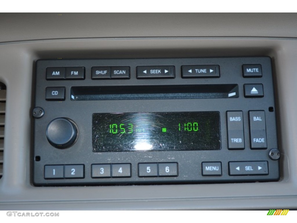 2005 Grand Marquis LS - Light Tundra Metallic / Medium Parchment photo #20