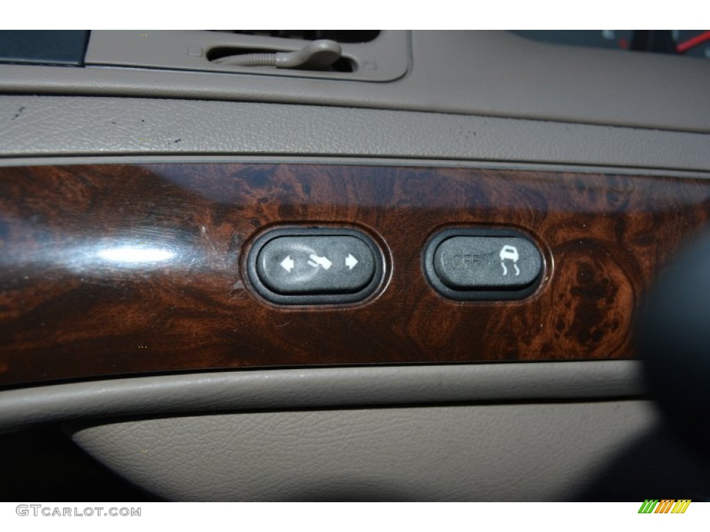 2005 Grand Marquis LS - Light Tundra Metallic / Medium Parchment photo #24