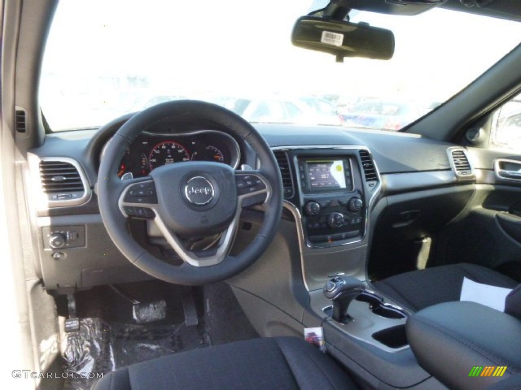 2014 Grand Cherokee Laredo 4x4 - Bright White / Morocco Black photo #14