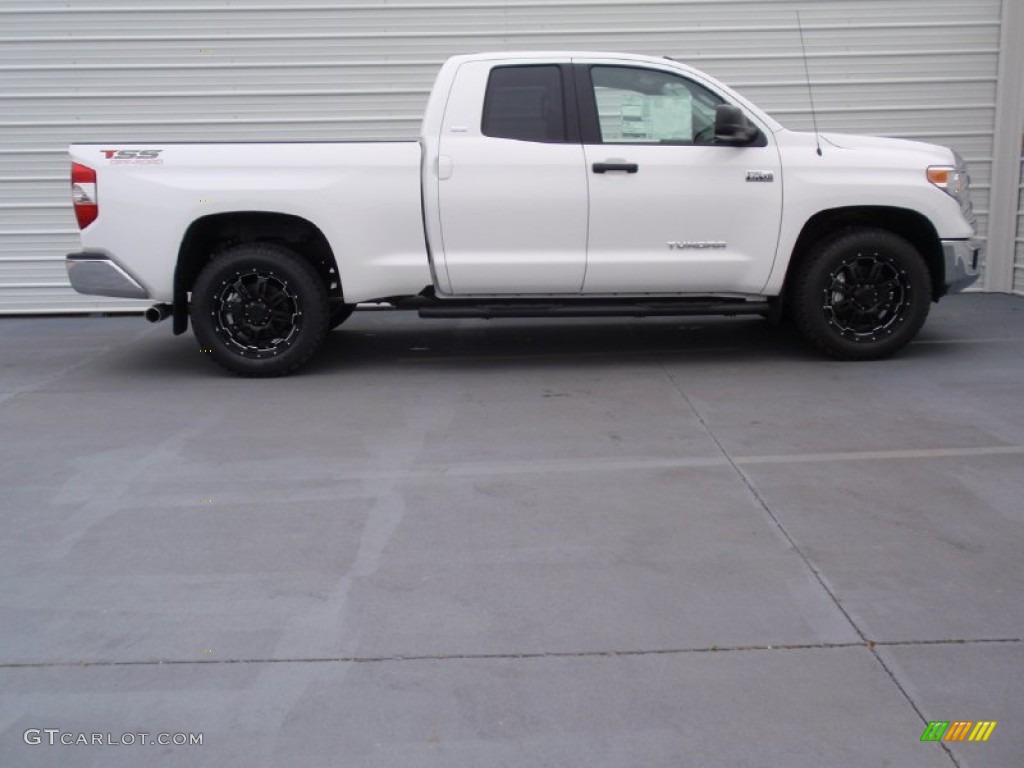 2014 Tundra SR5 Double Cab - Super White / Graphite photo #3