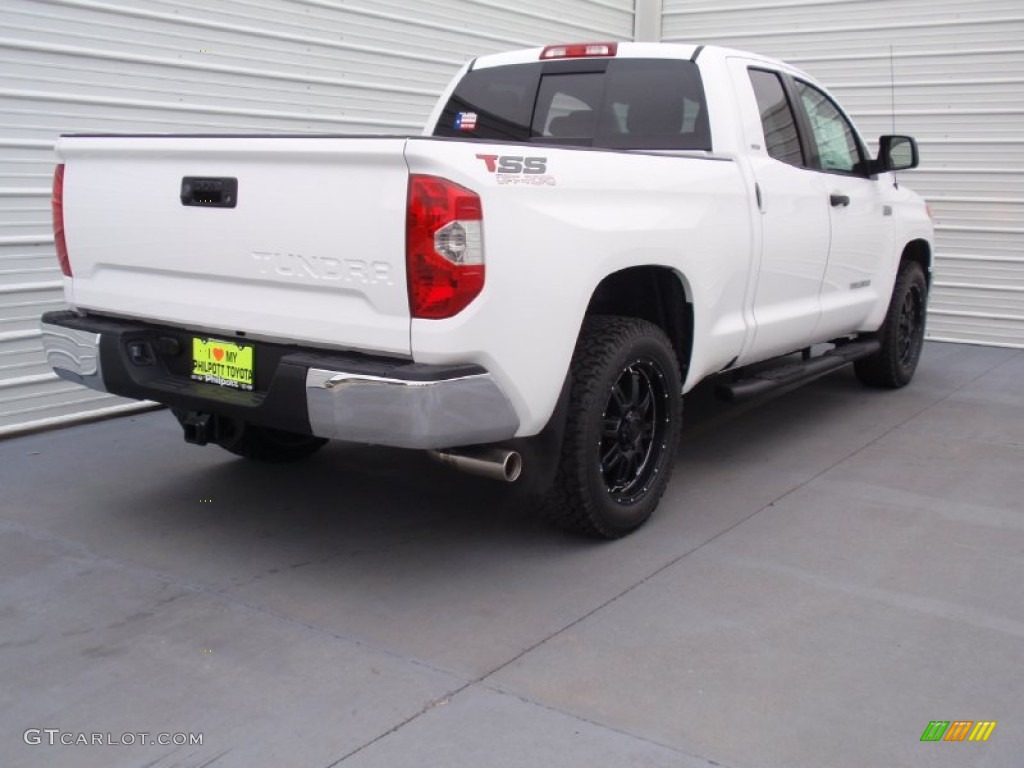 2014 Tundra SR5 Double Cab - Super White / Graphite photo #4