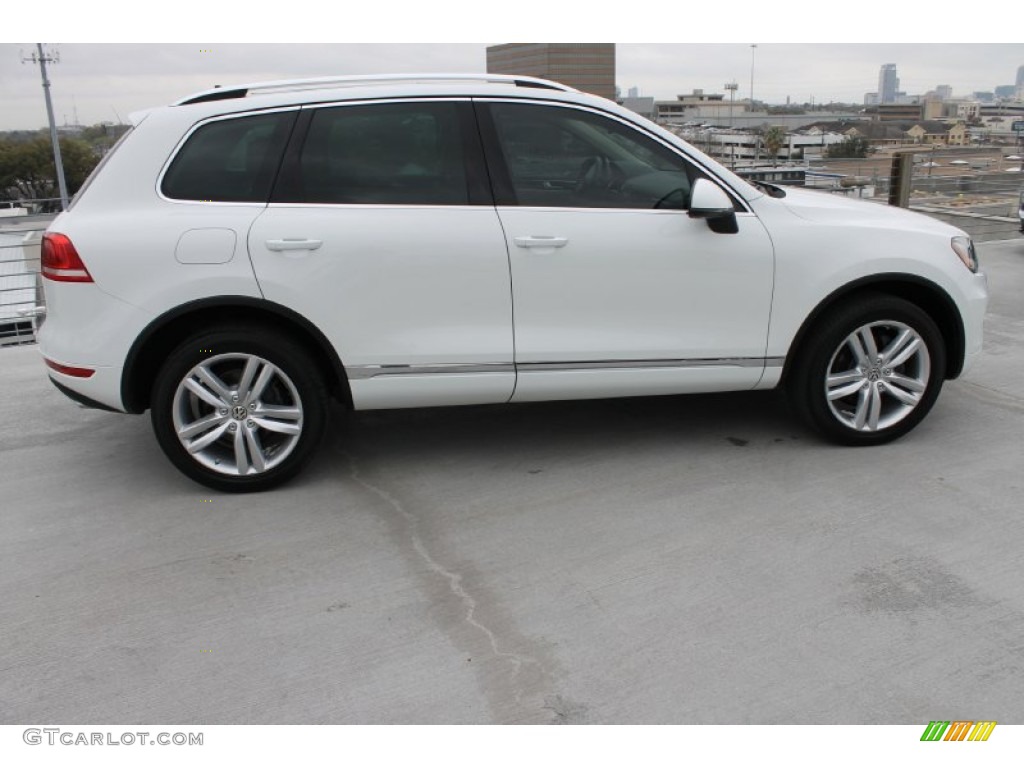 Pure White 2012 Volkswagen Touareg TDI Executive 4XMotion Exterior Photo #91039016