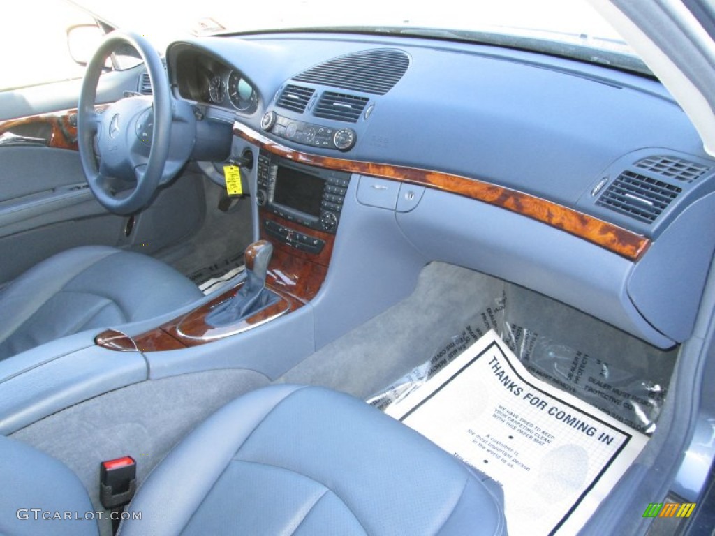 2004 E 320 4Matic Sedan - Platinum Blue Metallic / Pacific Blue photo #16