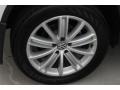Candy White - Tiguan SE Photo No. 10