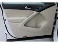 Candy White - Tiguan SE Photo No. 13