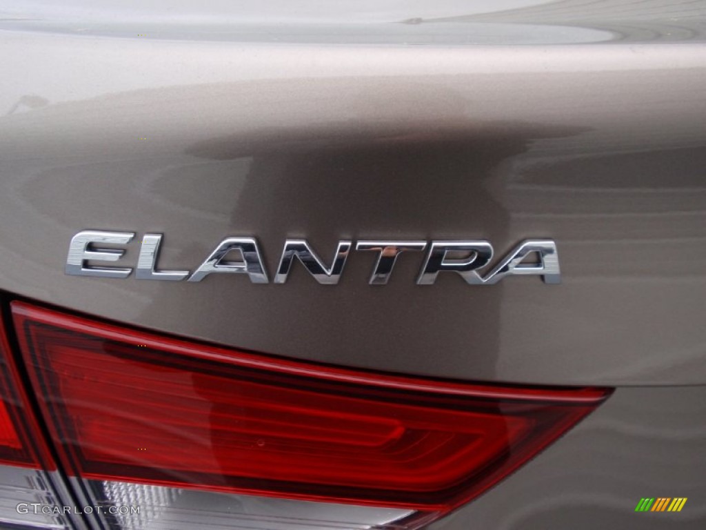 2014 Elantra SE Sedan - Bronze / Beige photo #14