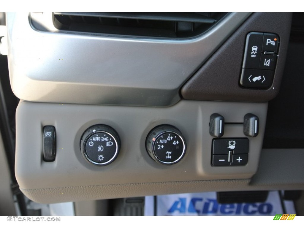 2015 Chevrolet Tahoe LTZ 4WD Controls Photo #91043975