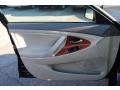 Black - Camry XLE V6 Photo No. 9