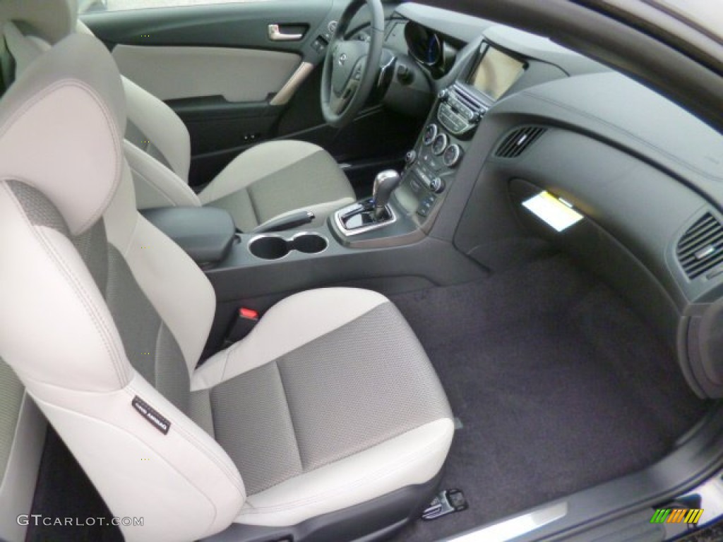 2014 Genesis Coupe 2.0T Premium - Caspian Black / Premium Gray Leather/Gray Cloth photo #10