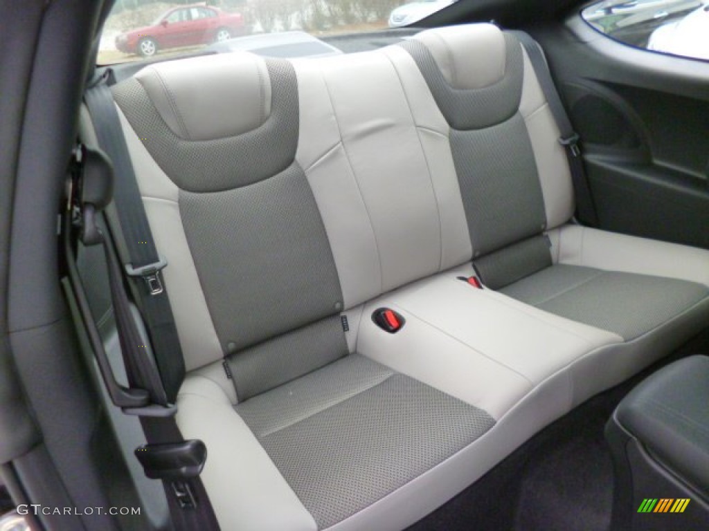 2014 Genesis Coupe 2.0T Premium - Caspian Black / Premium Gray Leather/Gray Cloth photo #11
