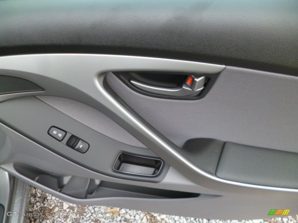 2014 Elantra SE Sedan - Gray / Gray photo #11