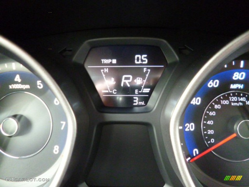 2014 Elantra SE Sedan - Silver / Gray photo #20