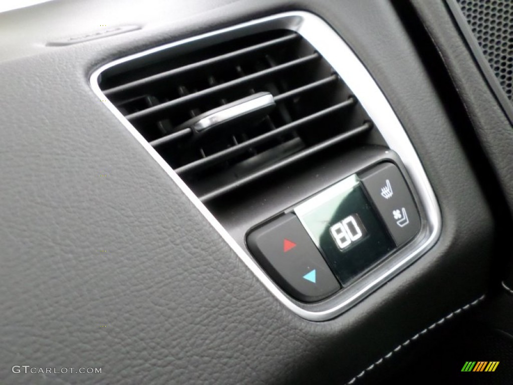 2014 Chevrolet Corvette Stingray Convertible Controls Photo #91054660