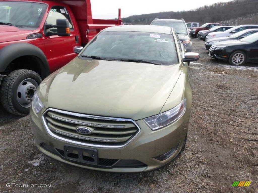 2013 Taurus Limited - Ginger Ale Metallic / Dune photo #2