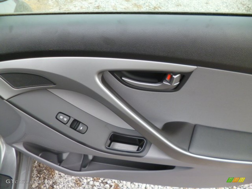 2014 Elantra SE Sedan - Gray / Gray photo #11