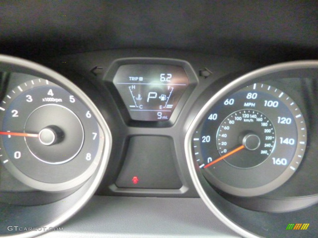2014 Elantra SE Sedan - Silver / Gray photo #20