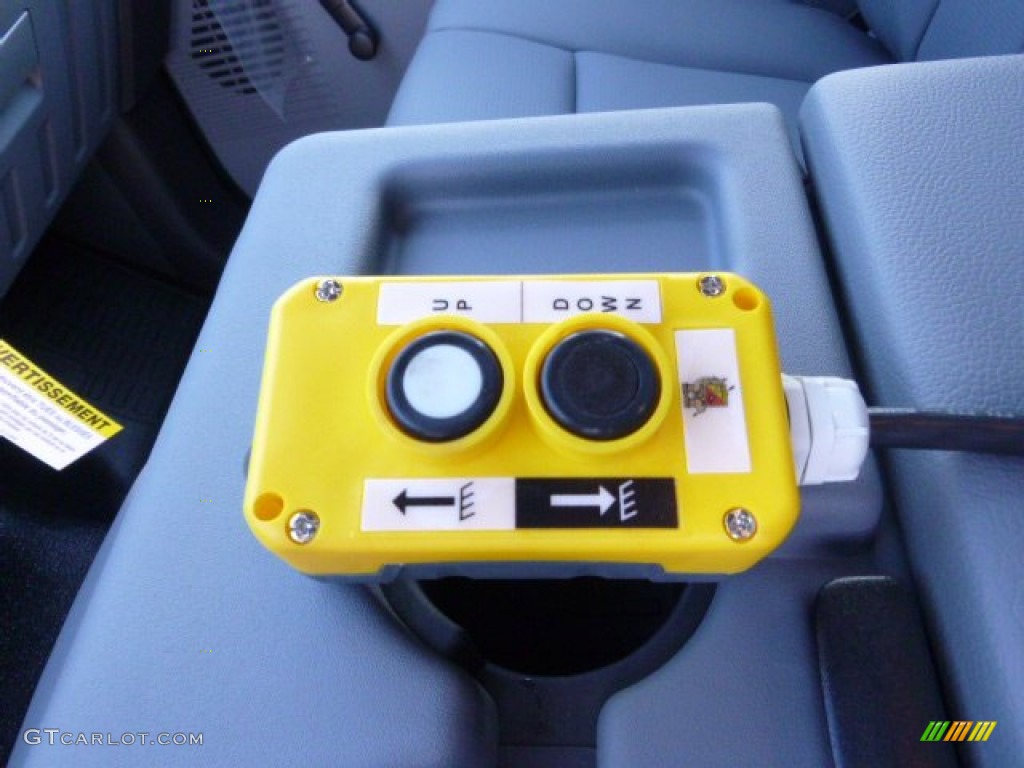 2014 F350 Super Duty XL Regular Cab 4x4 Dump Truck - Oxford White / Steel photo #14